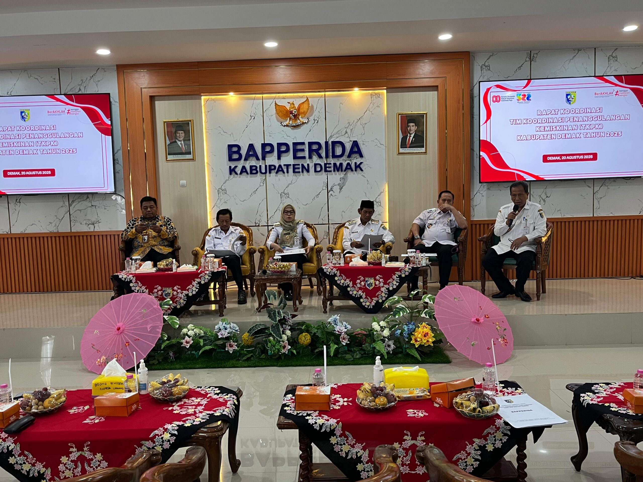 TKPK Demak Gelar Rapat Koordinasi, Bupati Tekankan Komitmen untuk Percepatan Penanggulangan Kemiskinan di Kabupaten Demak